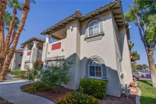 Photo #1: 2344277 Listing