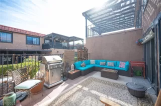 Photo #1: 2344306 Listing