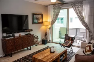 Photo #3: 2344310 Listing 