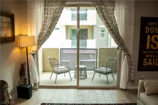 Photo #6: 2344310 Listing 