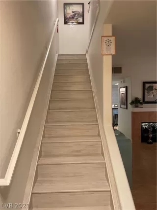 Photo #6: 2344319 Listing 