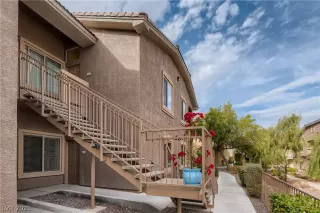 Photo #1: 2344327 Listing