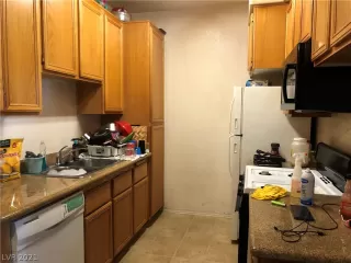 Photo #6: 2344336 Listing