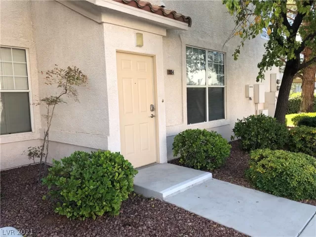 MLS: 2344342 Condo For Sale
