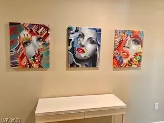 Photo #2: 2344388 Listing