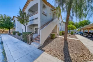 Photo #2: 2344455 Listing