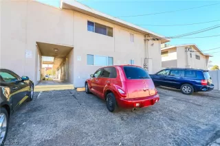 Photo #2: 2344593 Listing