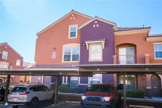 Photo #2: 2344597 Listing