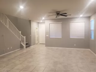 Photo #4: 2344640 Listing 