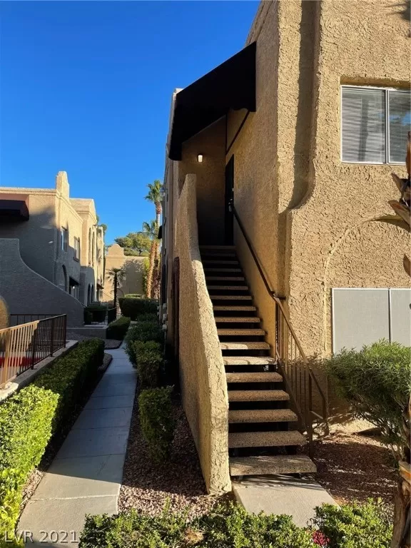 MLS: 2344647 Condo For Sale