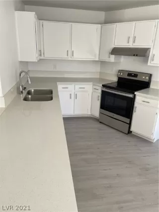 Photo #1: 2344647 Listing