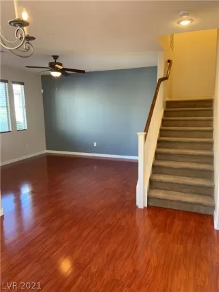 Photo #5: 2344696 Listing 