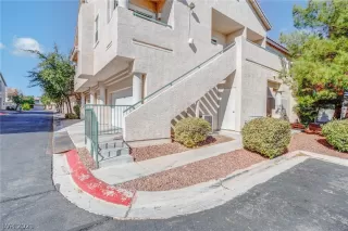 Photo #2: 2344730 Listing