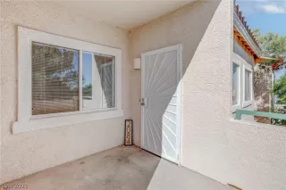 Photo #3: 2344730 Listing