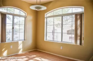 Photo #3: 2344738 Listing 