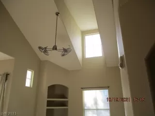 Photo #1: 2344753 Listing 