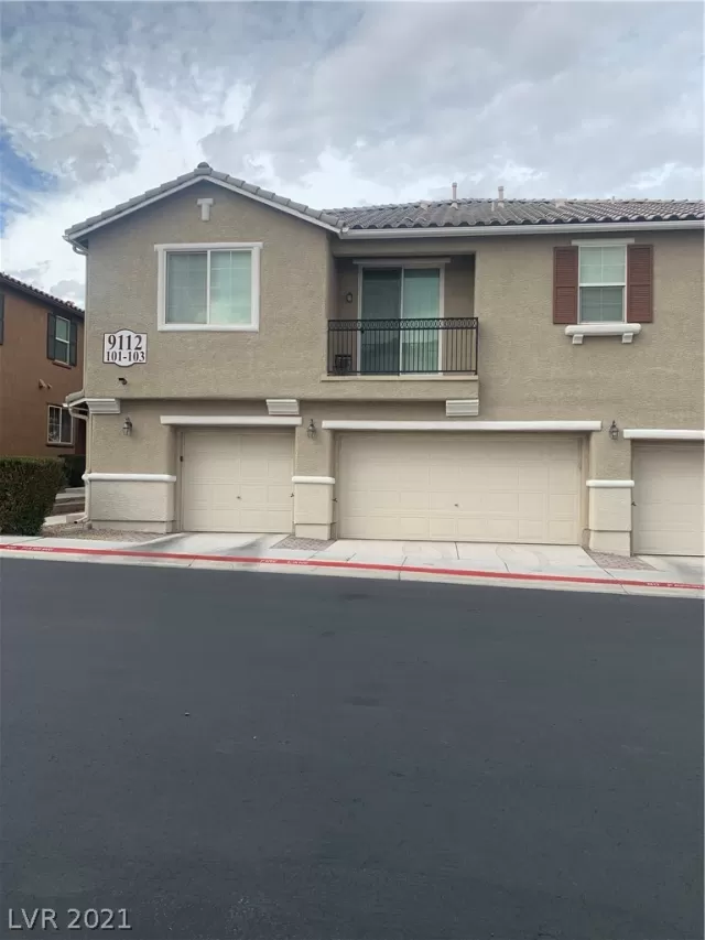 MLS: 2344782 Condo For Sale