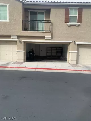 Photo #1: 2344782 Listing 