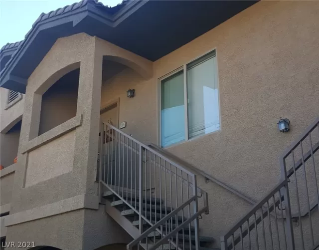 MLS: 2344824 Condo For Sale