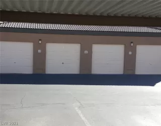 Photo #1: 2344824 Listing