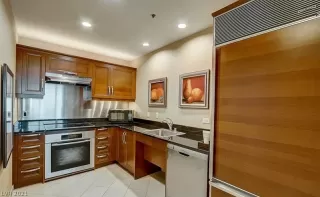 Photo #6: 2344834 Listing