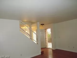 Photo #2: 2344932 Listing 