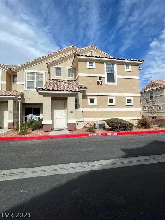 MLS: 2344967 Condo For Sale