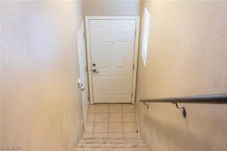 Photo #6: 2344967 Listing 