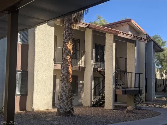 MLS: 2345090 Condo For Sale