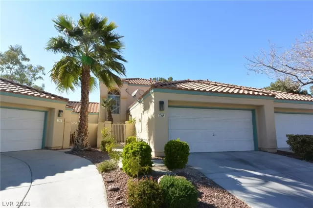 MLS: 2345125 Condo For Sale