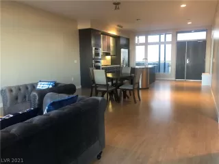 Photo #2: 2345216 Listing