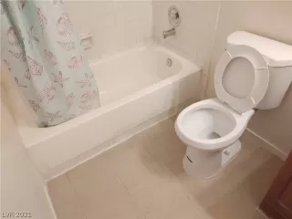 Photo #6: 2345225 Listing 