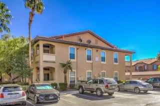 Photo #1: 2345262 Listing