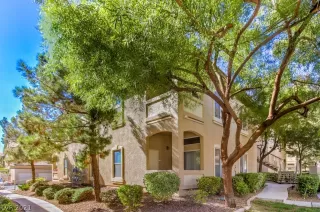 Photo #2: 2345262 Listing