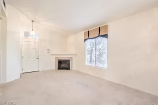 Photo #5: 2345262 Listing