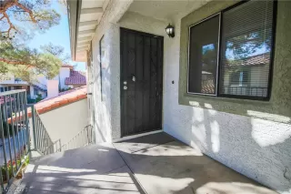 Photo #3: 2345272 Listing