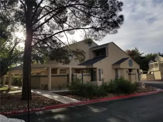 Photo #1: 2345279 Listing