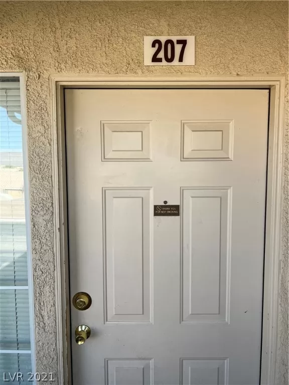 MLS: 2345310 Condo For Sale