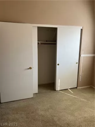 Photo #3: 2345310 Listing