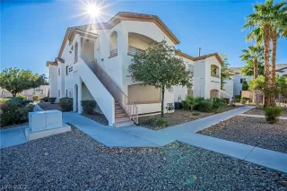 Photo #2: 2345312 Listing