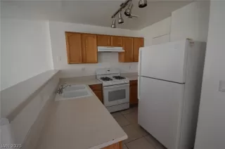 Photo #3: 2345326 Listing 