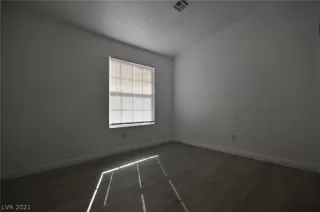 Photo #5: 2345326 Listing 