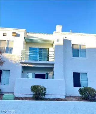 Photo #2: 2345339 Listing