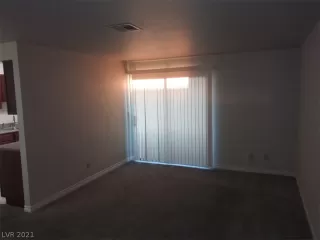 Photo #4: 2345347 Listing