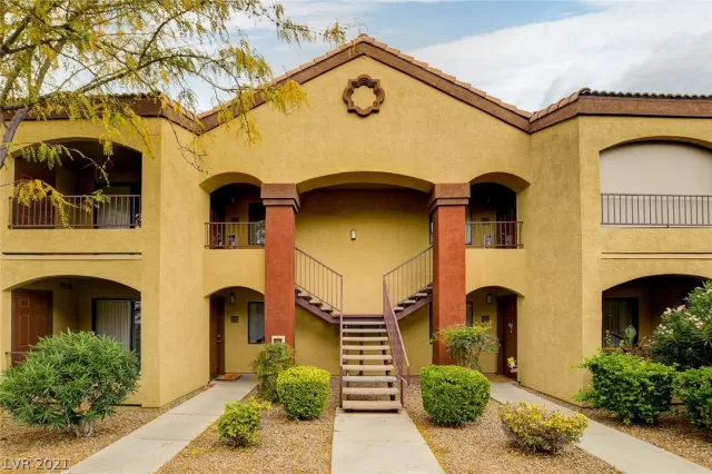 MLS: 2345383 Condo For Sale