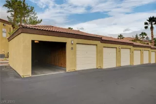 Photo #5: 2345383 Listing 