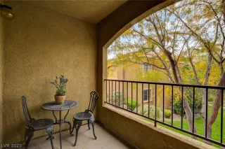 Photo #6: 2345383 Listing 