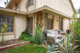 Photo #1: 2345412 Listing 