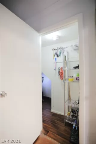 Photo #3: 2345412 Listing 