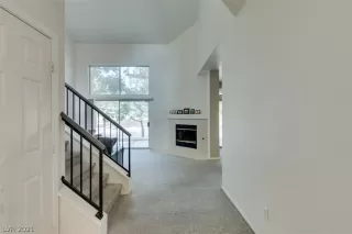 Photo #5: 2345455 Listing